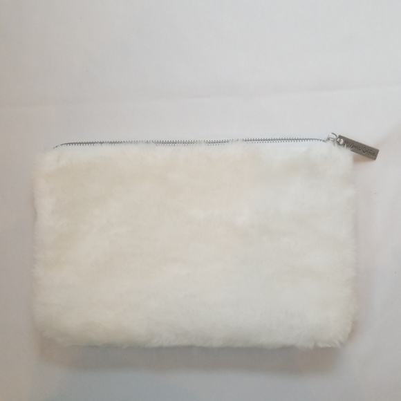 White Fur Party Bag with Holiday Gift Box - Picture 1 of 4